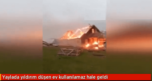 Yıldırım Düşen Ev Yandı